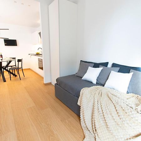 Ihost Apartment - Simonetta 7 Milano Ngoại thất bức ảnh